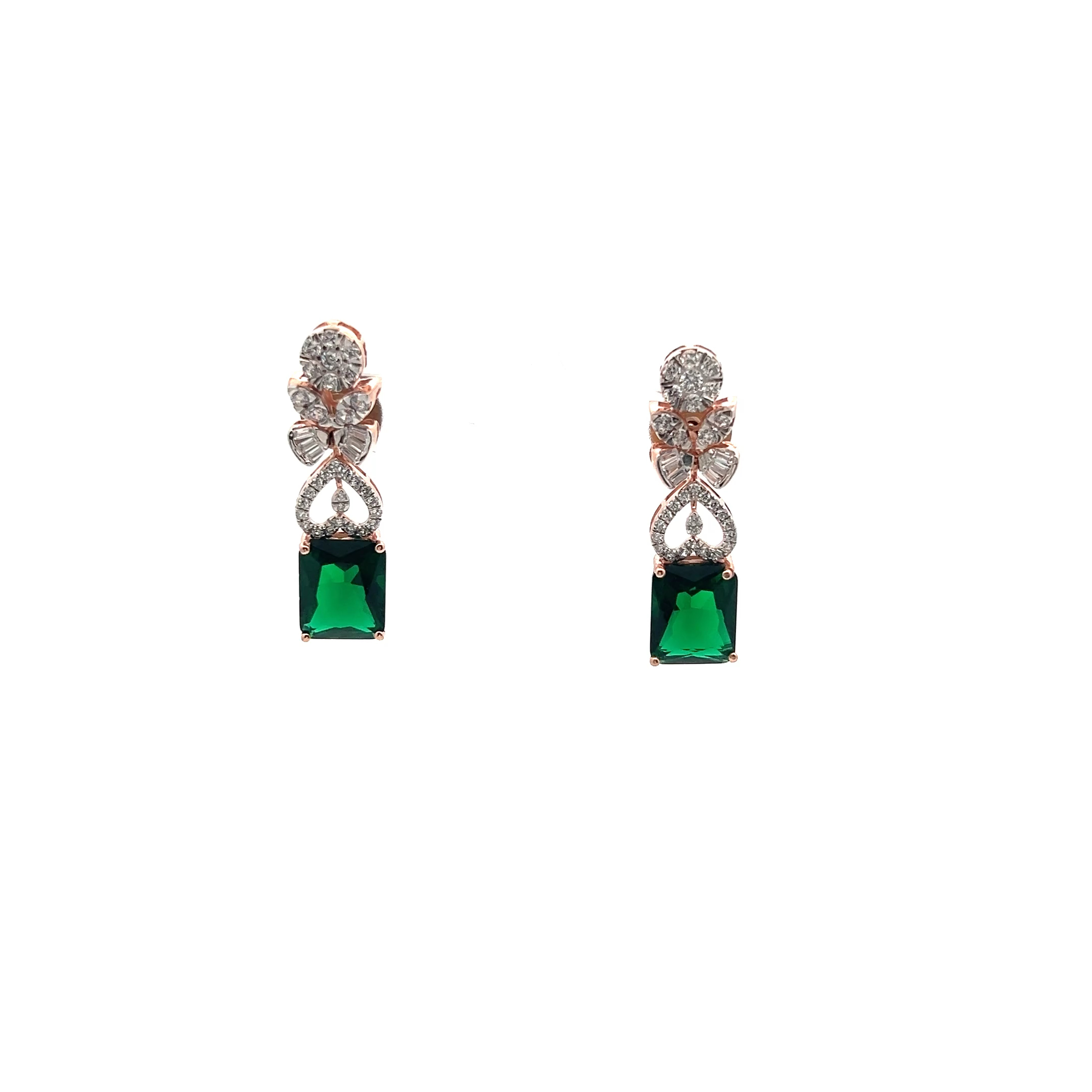 EARRING