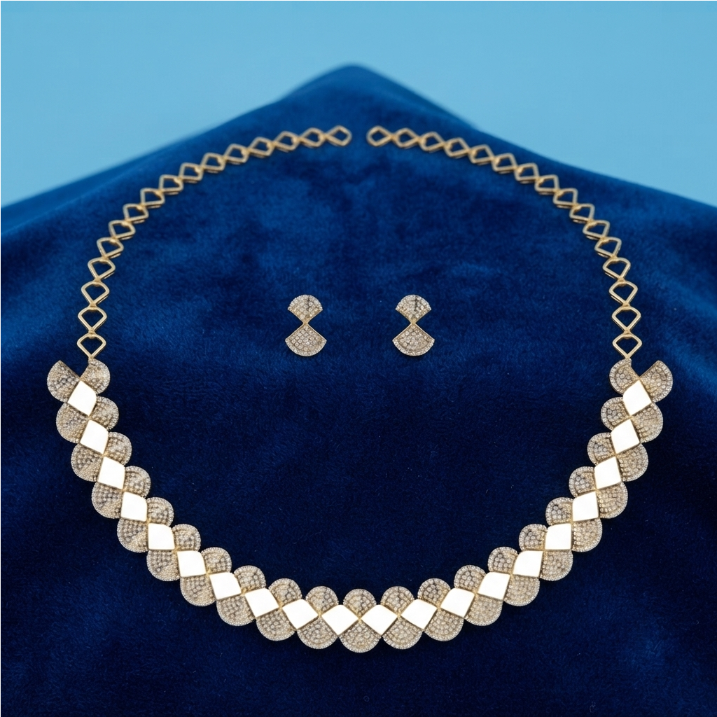 TEST Royal Grace Pendant